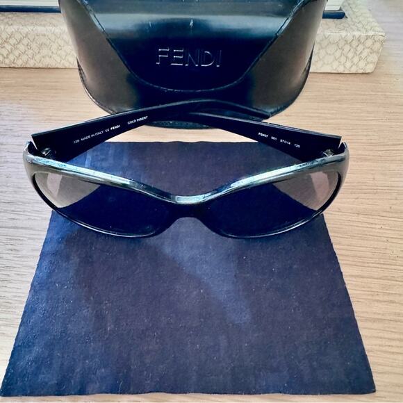Authentic Fendi vintage Y2K Black and Silver FF logo Sunglasses - Picture 5 of 12